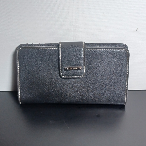 Nine west black wallet - Picture 5 of 15